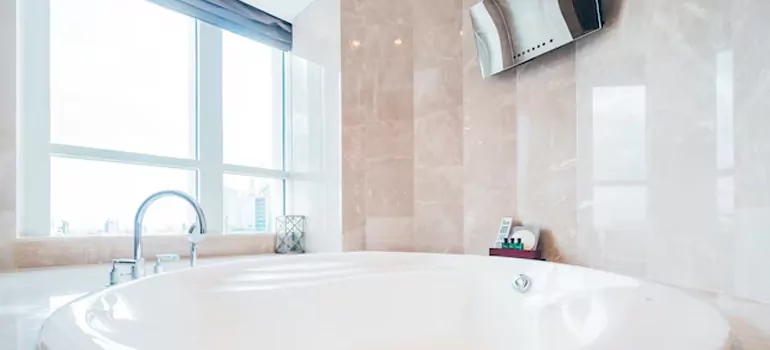 Bathroom Window Coverings in Coral Gables, FL